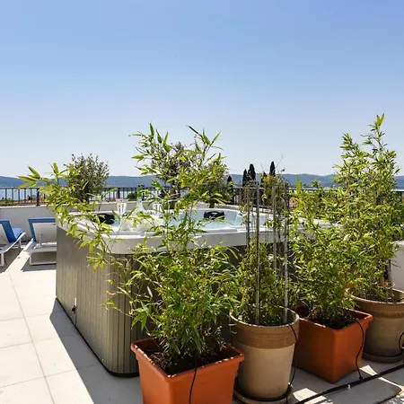 Будинок відпочинку Moonstone