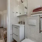 Moonstone Nyaraló Zára